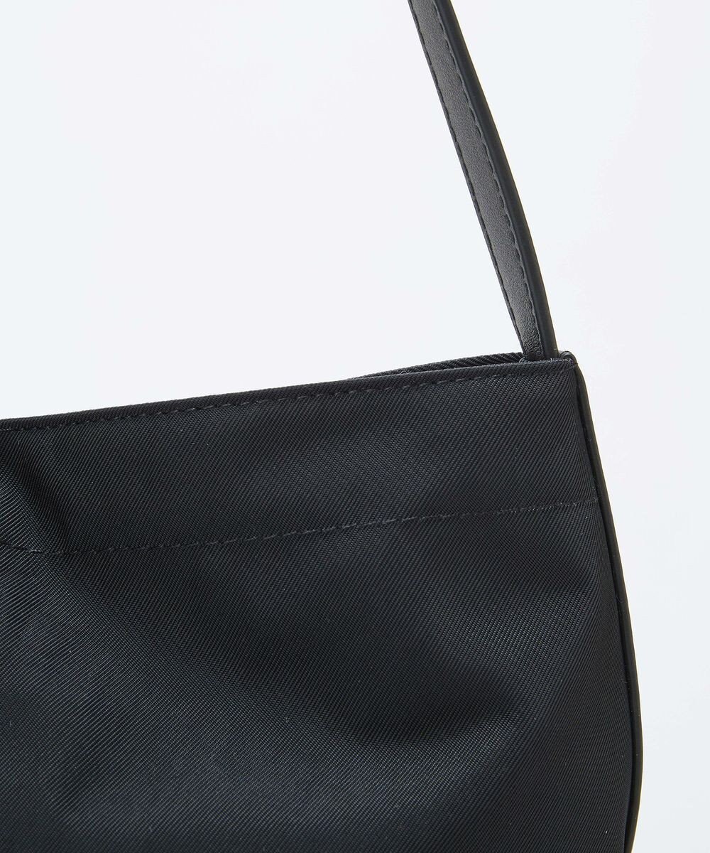 TOPKAPI 【TREASURE TOPKAPI】ナイロン センターベルト 2way ショルダーバッグ　軽量 / 肩掛け 