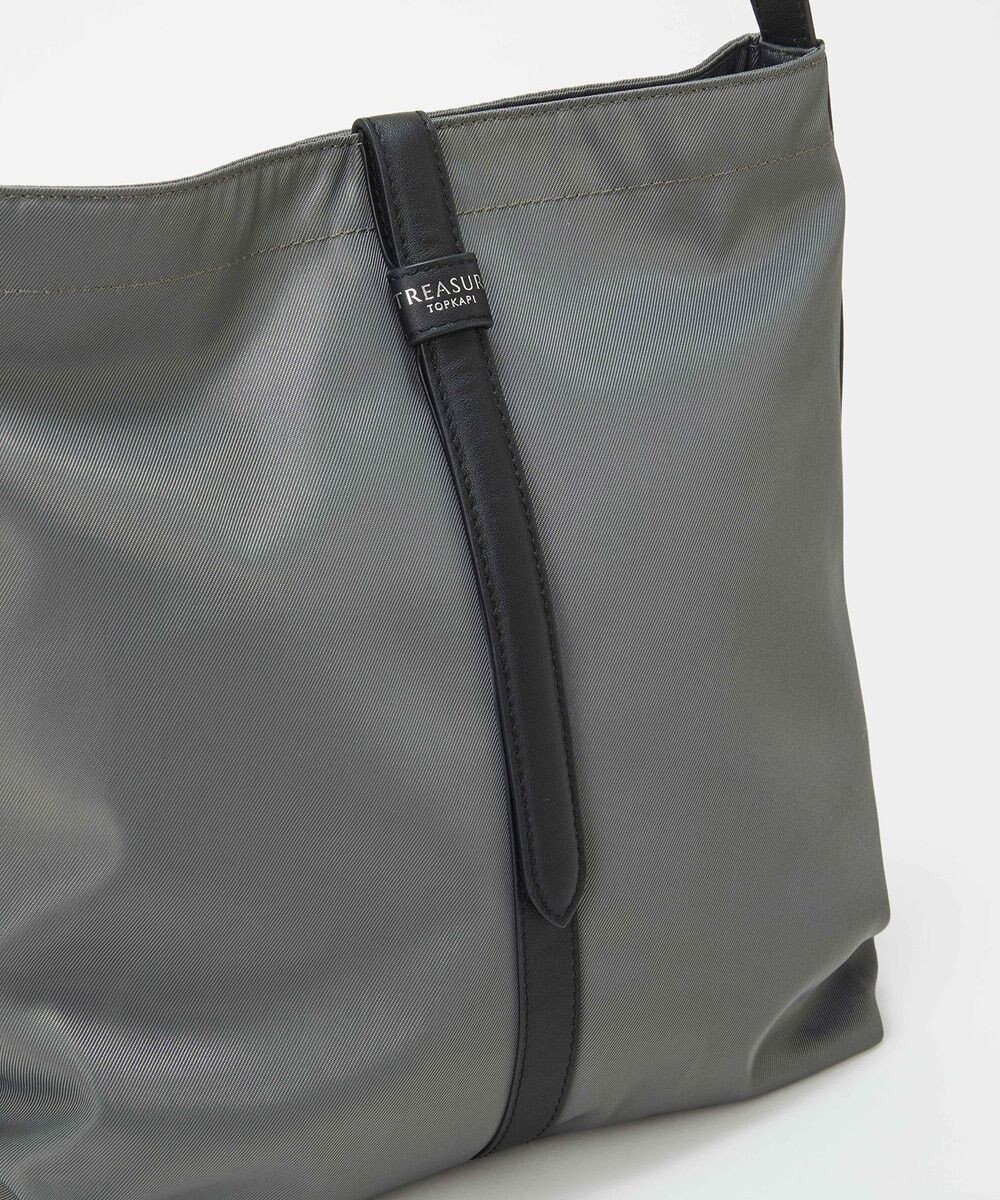 TOPKAPI 【TREASURE TOPKAPI】ナイロン センターベルト 2way ショルダーバッグ　軽量 / 肩掛け 
