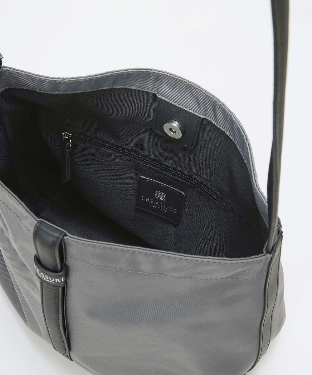 TOPKAPI 【TREASURE TOPKAPI】ナイロン センターベルト 2way ショルダーバッグ　軽量 / 肩掛け 
