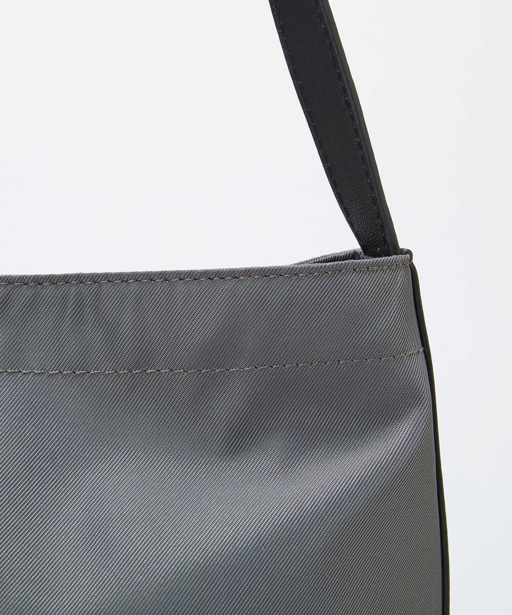 TOPKAPI 【TREASURE TOPKAPI】ナイロン センターベルト 2way ショルダーバッグ　軽量 / 肩掛け 