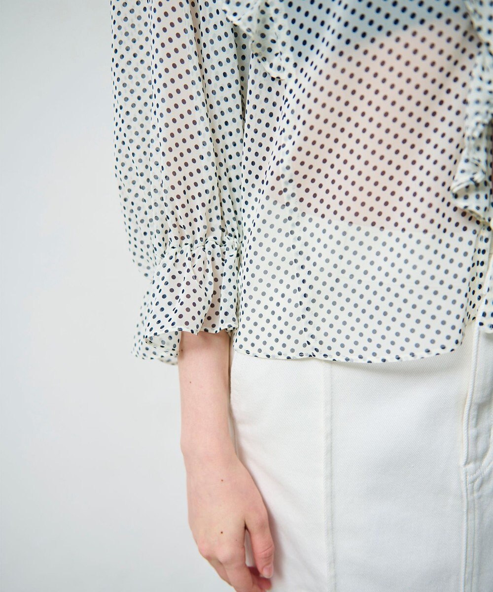 GRACE CONTINENTAL ドットラッフルブラウス 