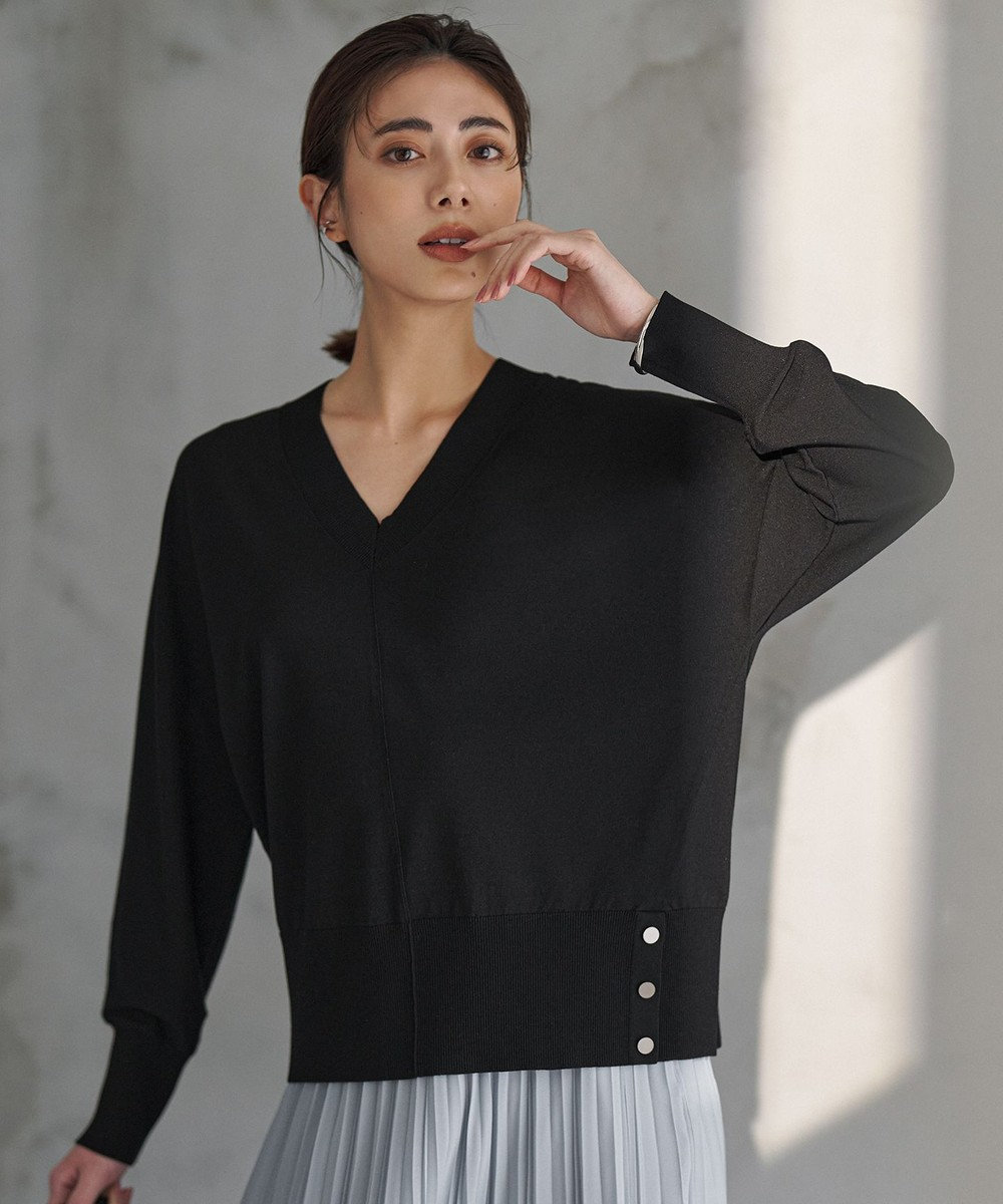 ICB クリアレーヨンストレッチ Vネックニット 