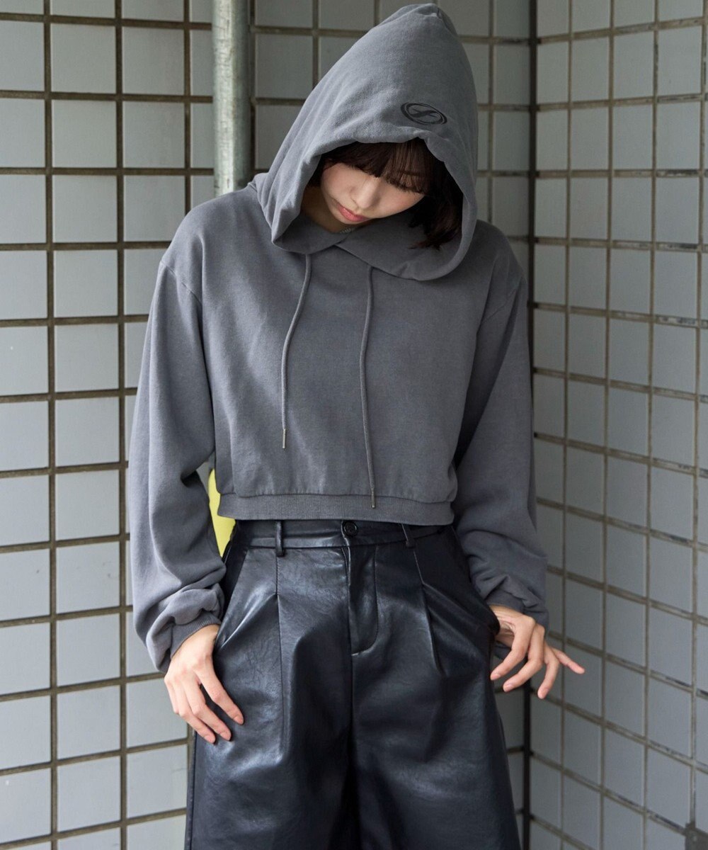 WEGO ピグメントショートグラフィックプルパーカー 