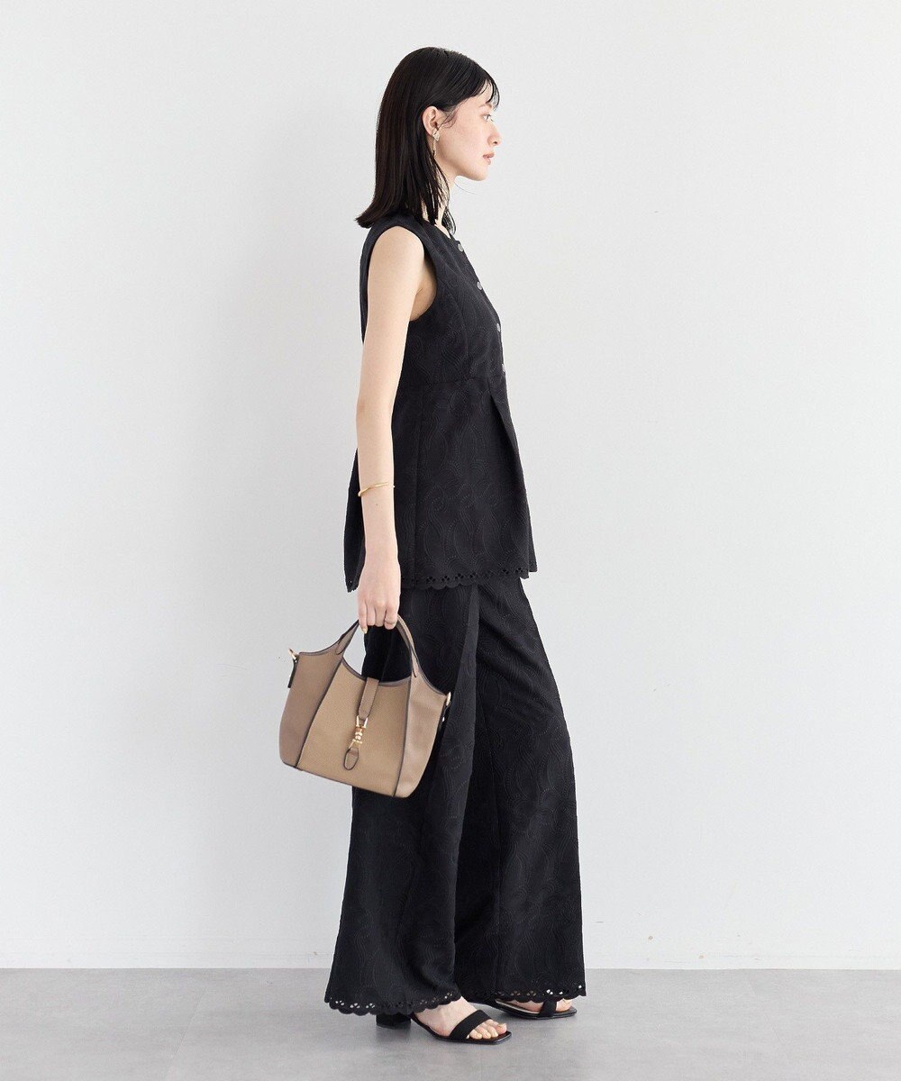 YECCA VECCA 刺繍ペプラムジレ 