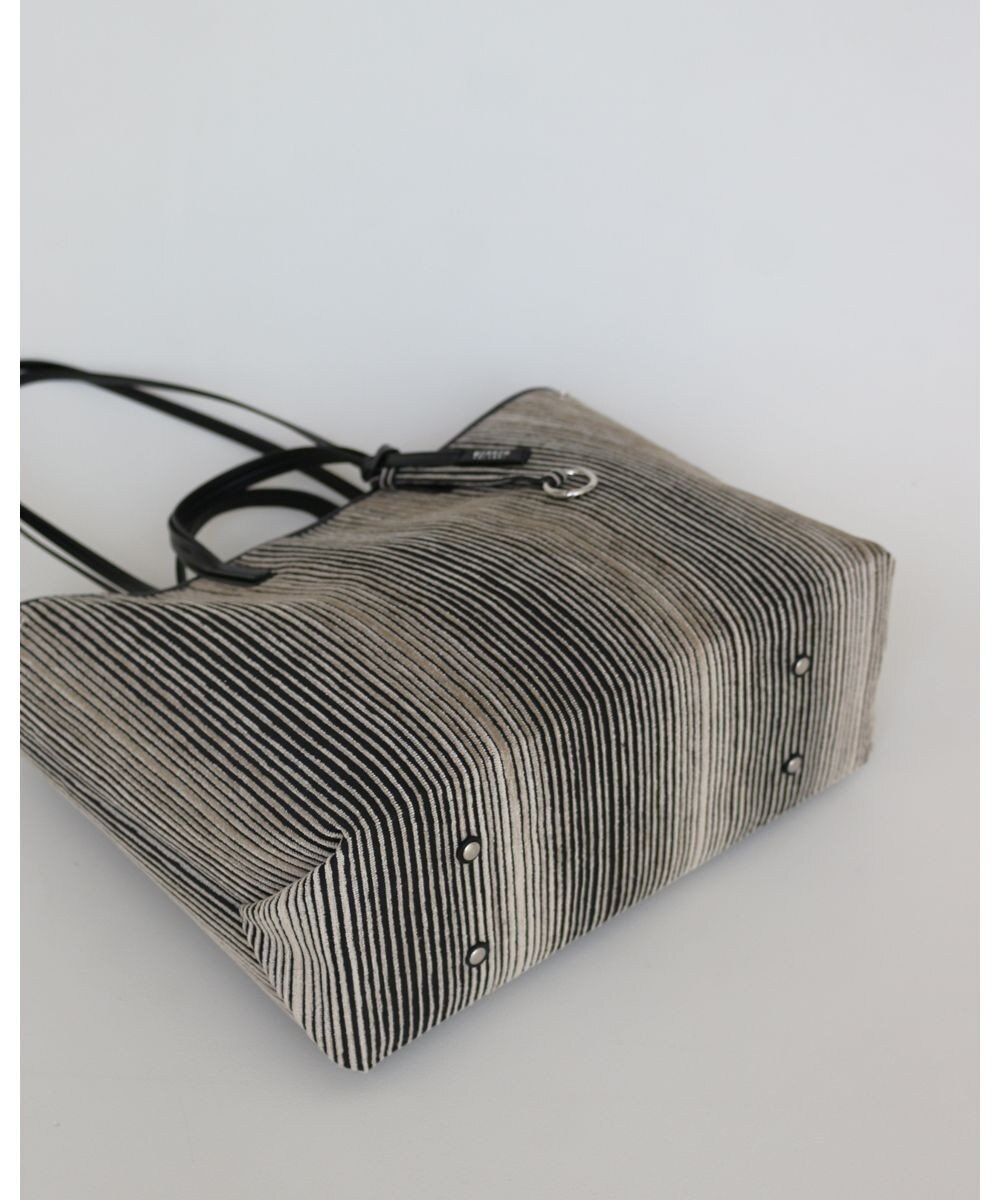 MORROW by thank 【A4サイズ収納可/軽量】VIVIAN OBLONG 