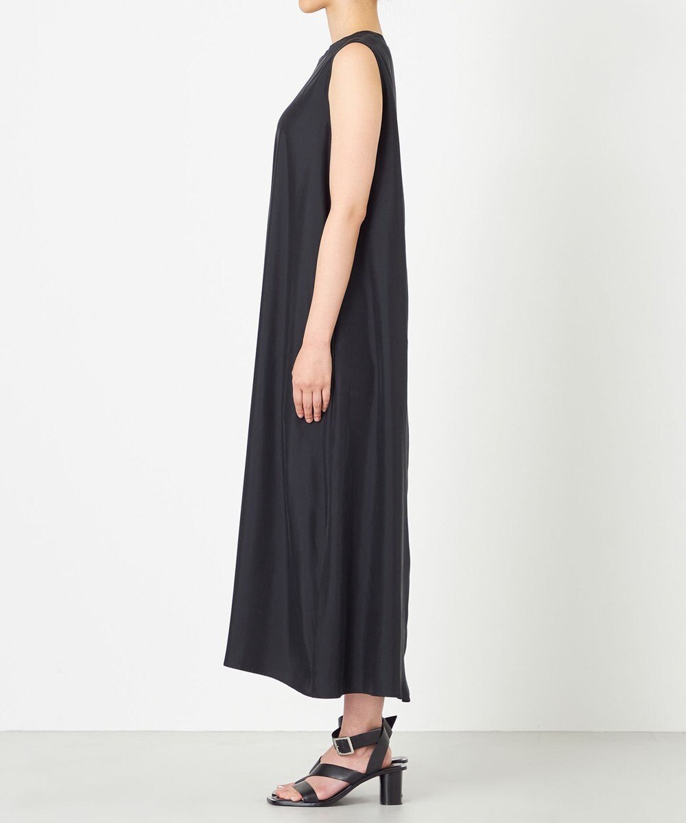 NAVE 【ReNAVE・セットアップ可/洗える/UVケア/接触冷感】フィブリルシャンブレーワンピース 