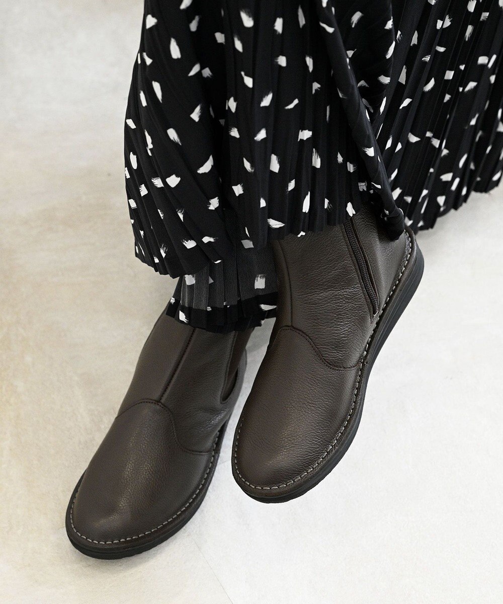 Pointer 本革軽量サイドゴアステッチショートブーツ 