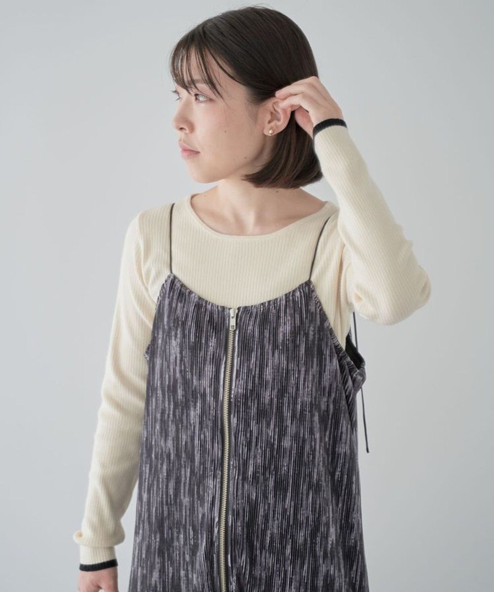 Green Parks ・ＥＬＥＮＣＡＲＥ　ＤＵＥ　フロントＺＩＰプリーツワンピ 