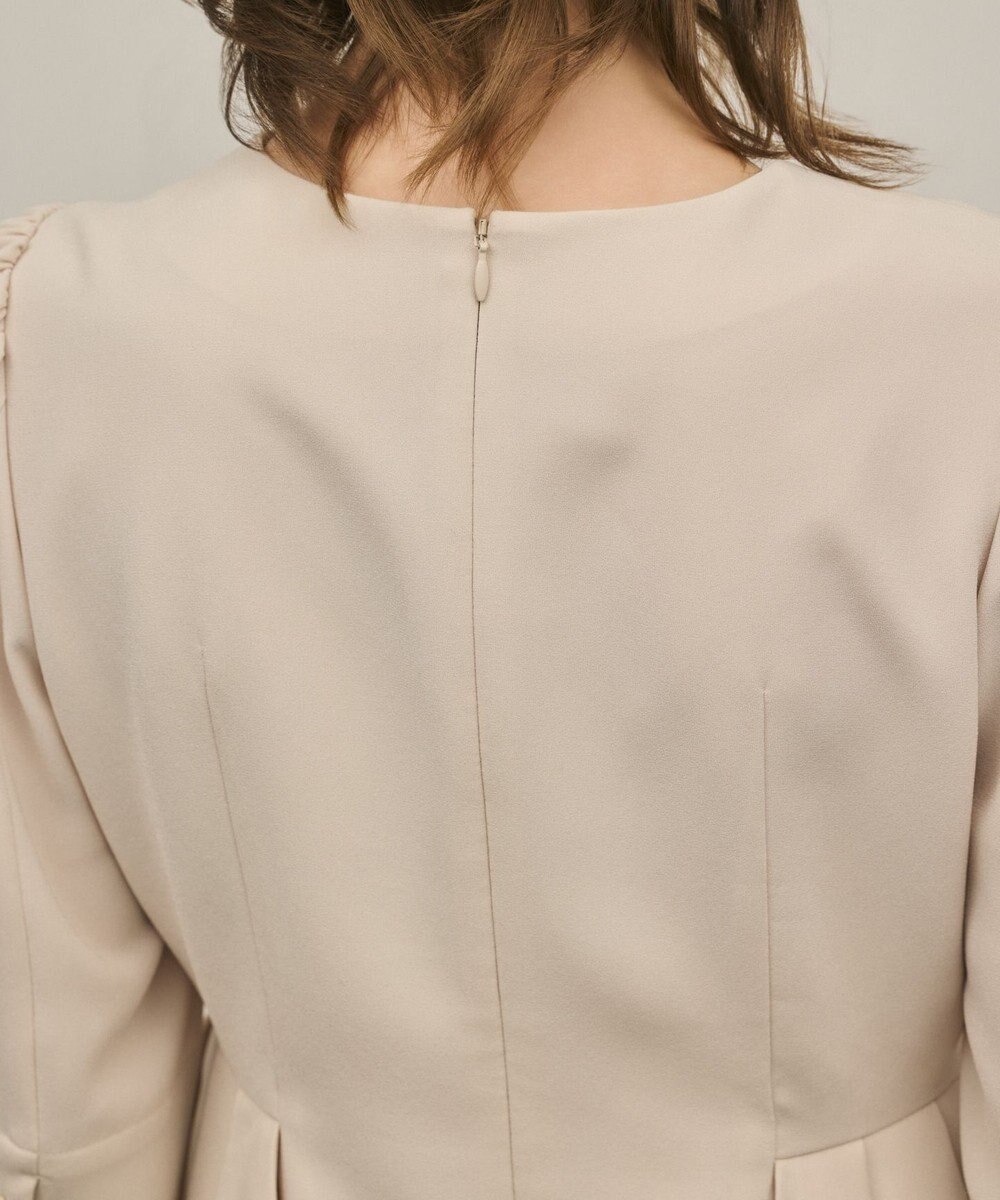 GRACE CONTINENTAL トリアセペプラムトップ 