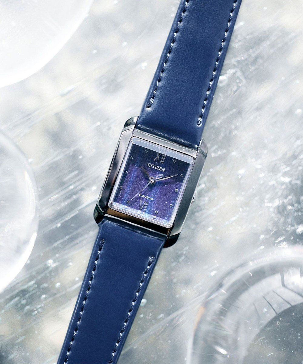 160 CITIZEN シチズン時計　クロスシー　レディース腕時計　正方形　人気
