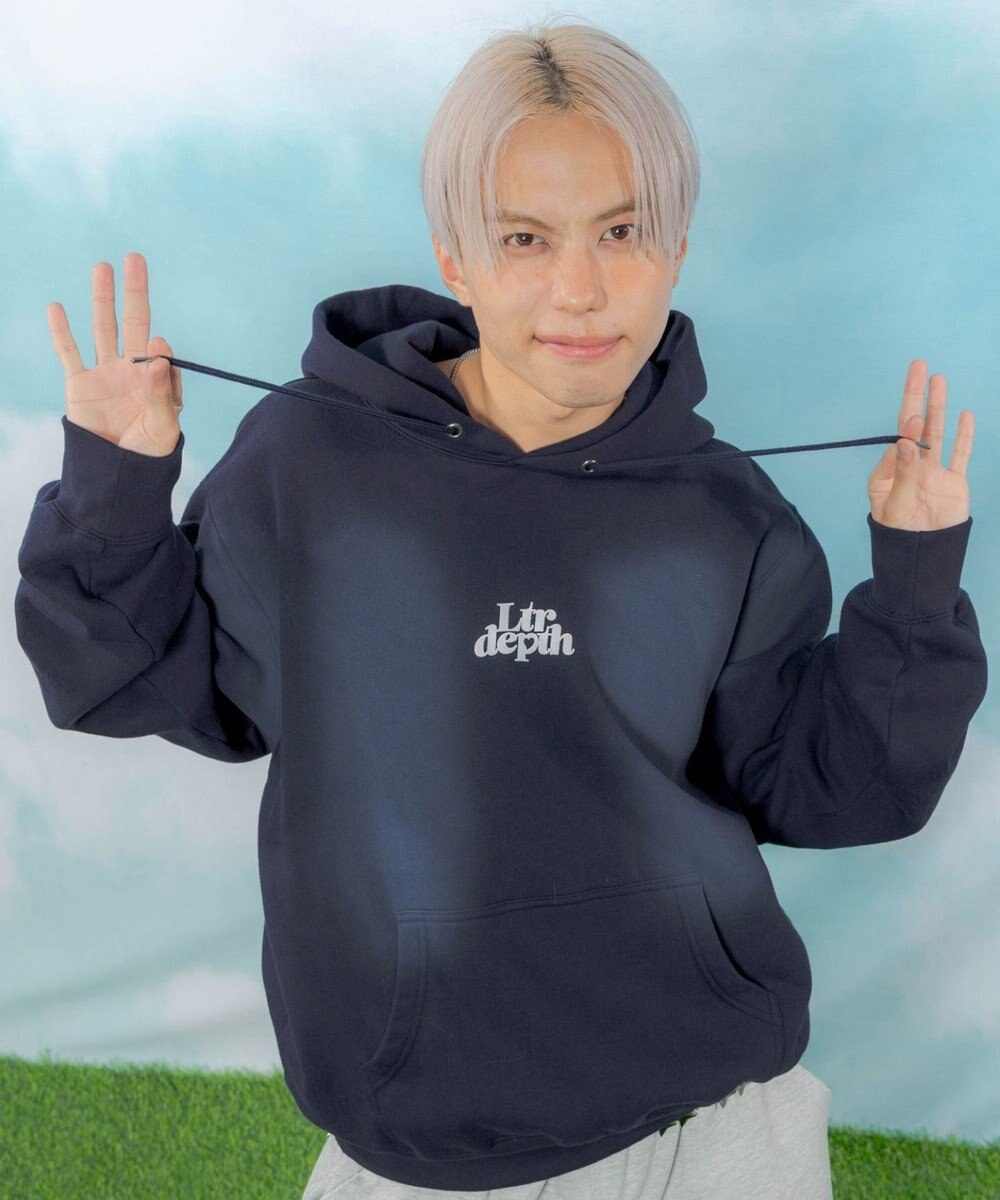 WEGO 【ユニセックス着用ITEM】ハートモチーフプルパーカー 