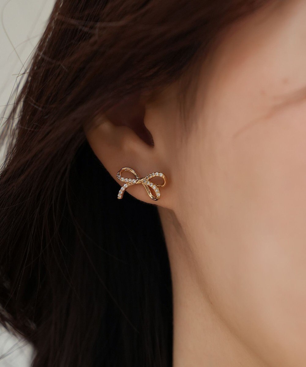 Tiaclasse 【金属アレルギー対応】ひねりリボンピアス 