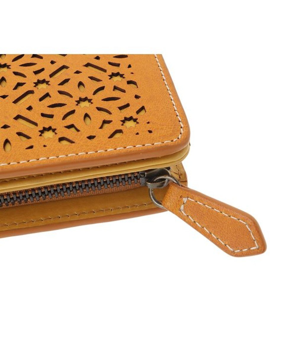 genten ダイヤカットワーク　二つ折り財布 