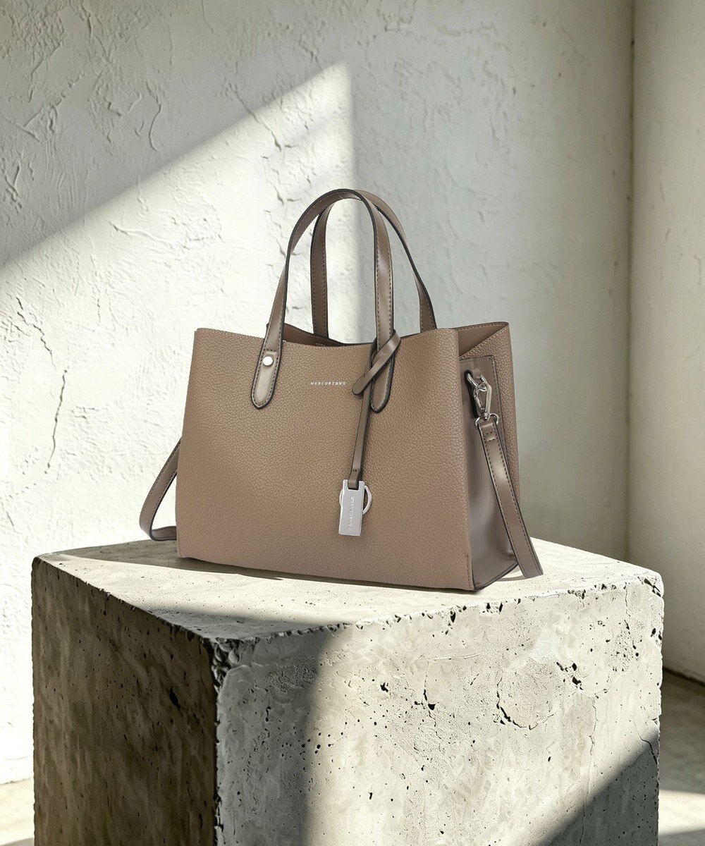 style code 9月18日入荷！【 500miペットボトル A5サイズ収納可 】軽量　シュリンク 両アオリポケット ハンドバッグ 