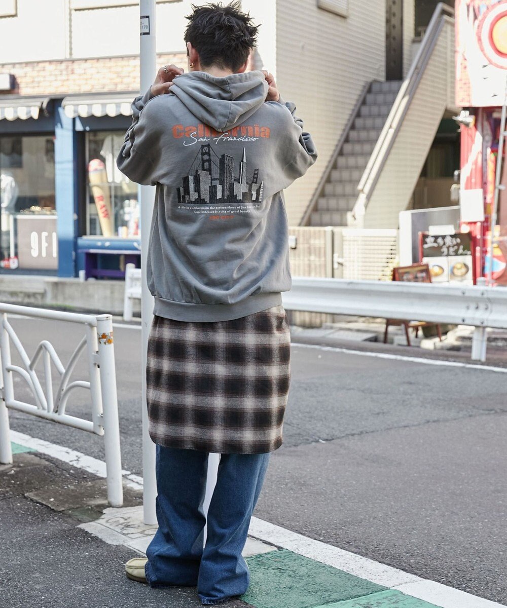 WEGO 【ユニセックス着用ITEM】ピグメントグラフィックプルパーカー 