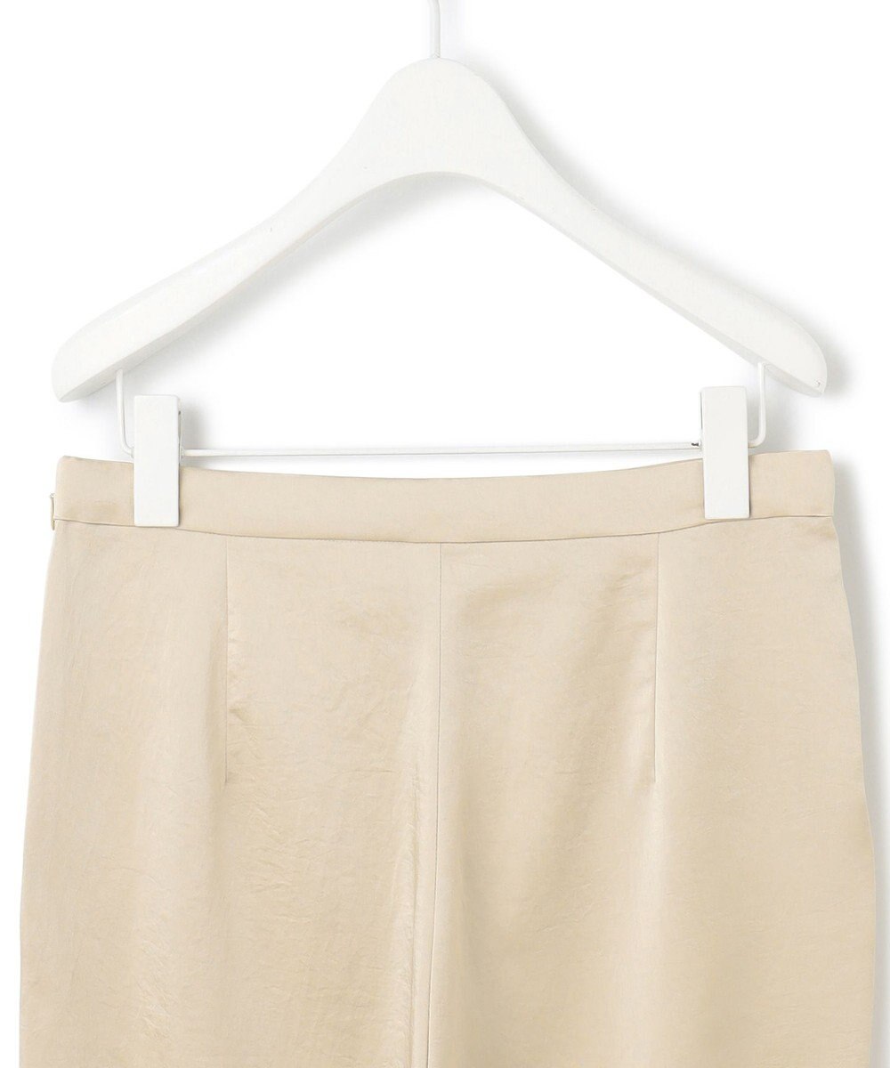 ICB 【MAG×スタイリストコラボ】シャイニーシアーニット×サテンストレートパンツ 