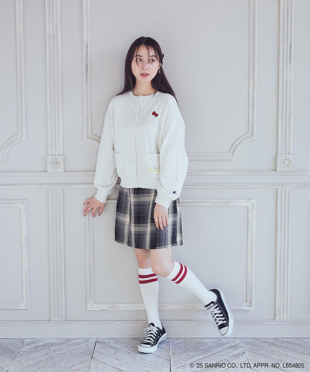 earth music&ecology チャンピオン　ハローキティ×ｅｍａｅ裏毛カーディガン 