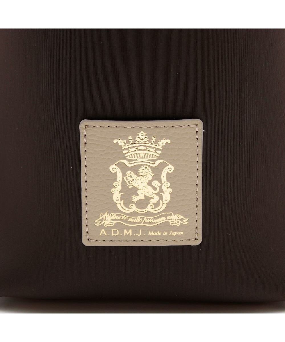 A.D.M.J. 【魔法の様に軽い】マジックライト/イタリアンファブリックステッチ刺しゅうデイリートートM 