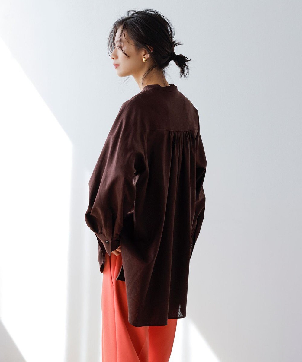 UNFILO 【GISELe 6月号掲載/洗える】リネンレーヨンバンドカラーシャツ 