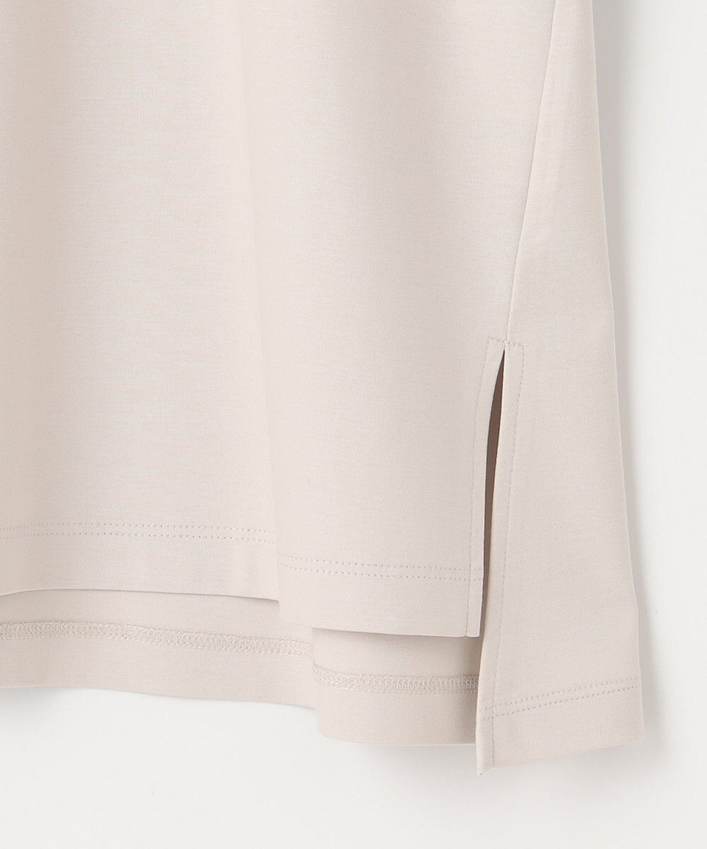 23区 【GLOW8月号掲載/洗える】スムースデザイン ツイスト カットソー 