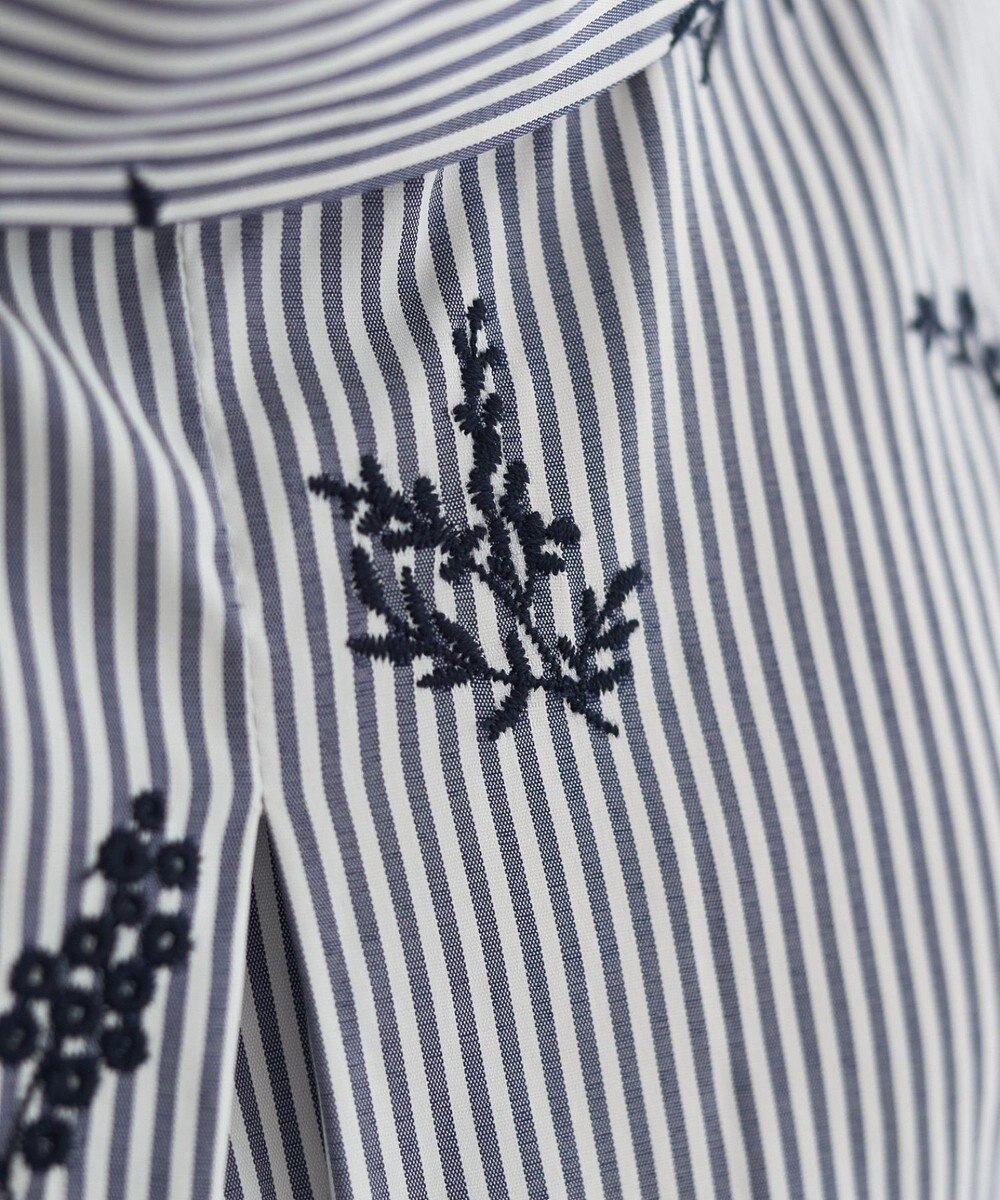 YECCA VECCA ストライプ柄フラワー刺繍シャツ 