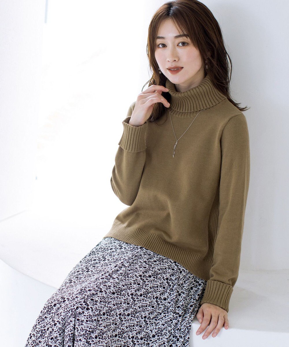 Tiaclasse 【洗える】もっちり柔らかいリブタートルプルオーバーニット 