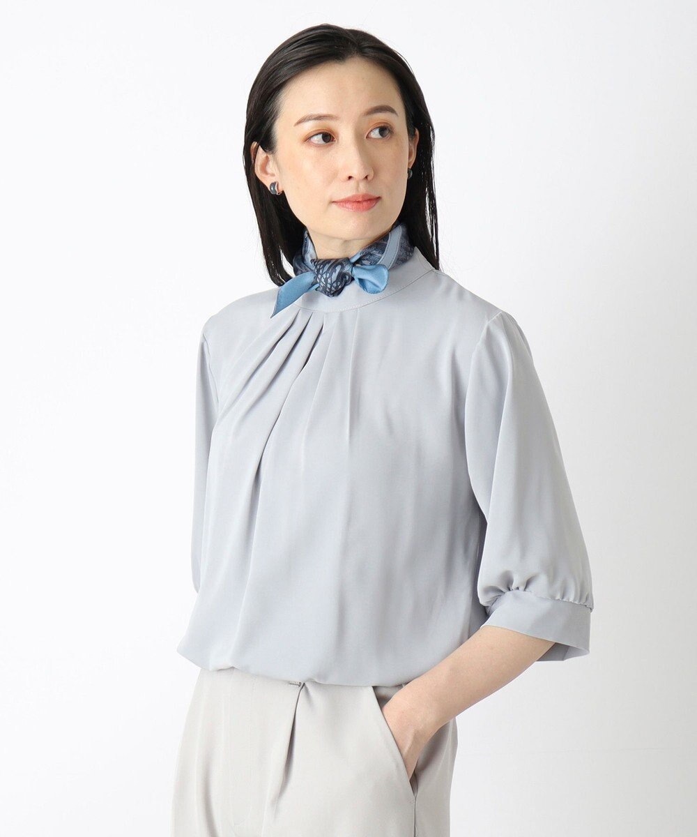 MOONBAT FURLA モノグラム柄シルク100%スカーフ 65×65cm 