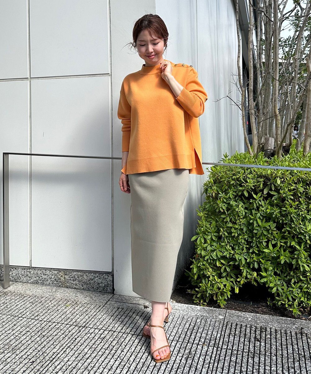 UNFILO 肩釦ハイネックニット 