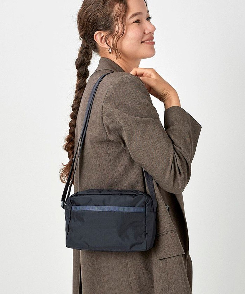 LeSportsac DANIELLA CROSSBODY/ディープシーブルー 
