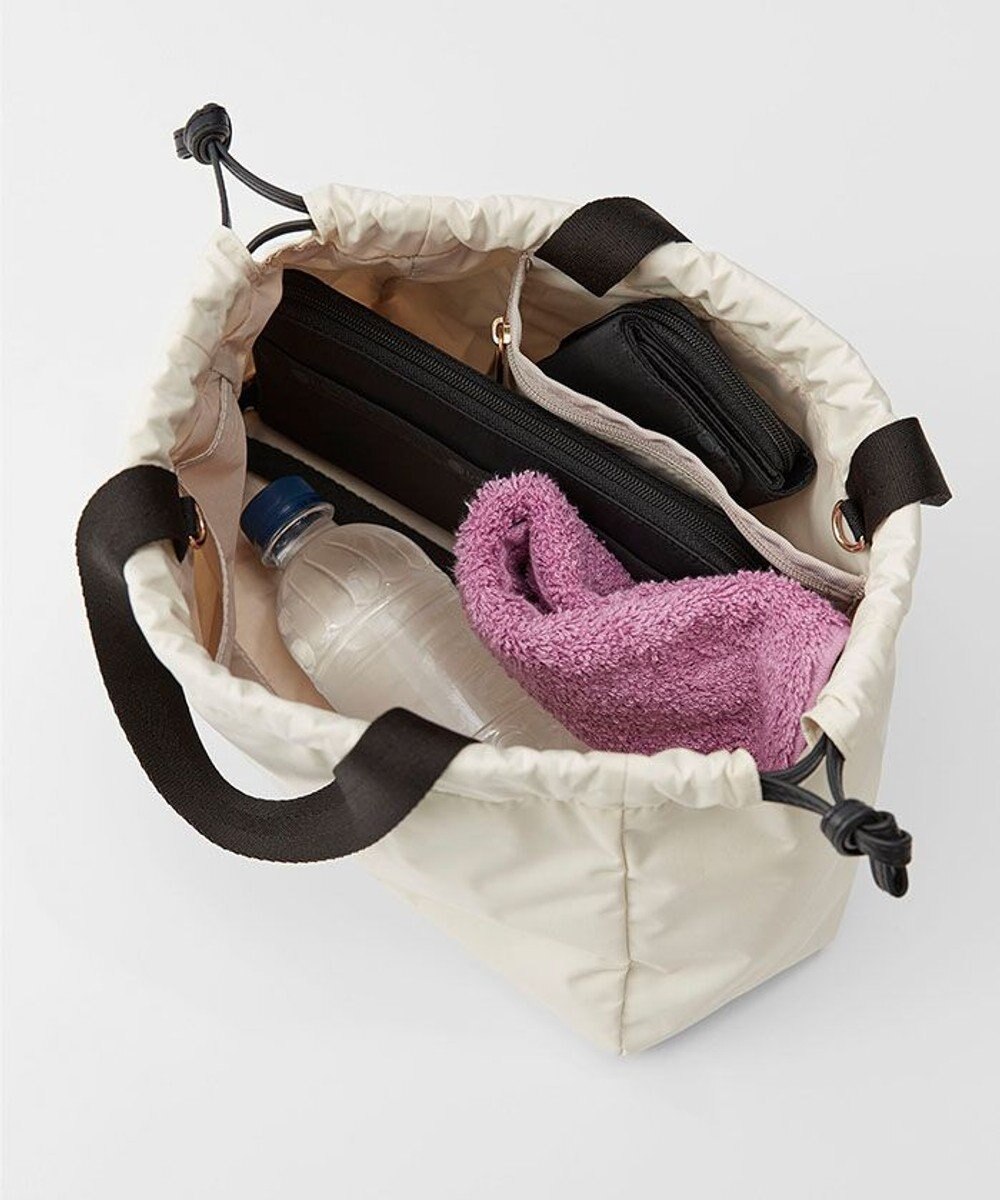 LeSportsac E/W CITY DRAWSTRING BAG??? /アップタウンサンドバー/ブラック 