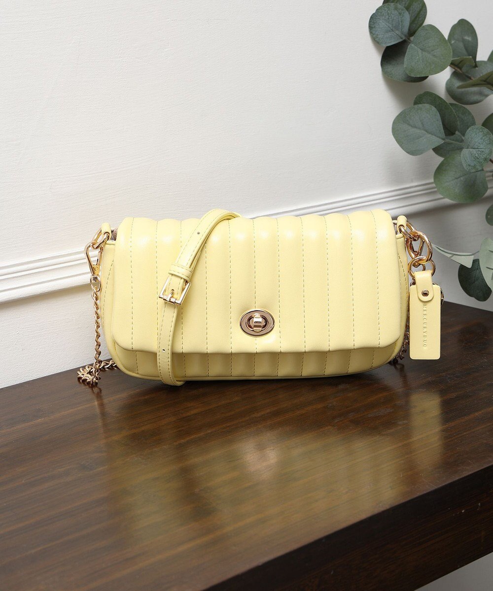 style code 【MERCURYDUO/マーキュリーデュオ】ストライプキルティング　フラップショルダーバッグ 