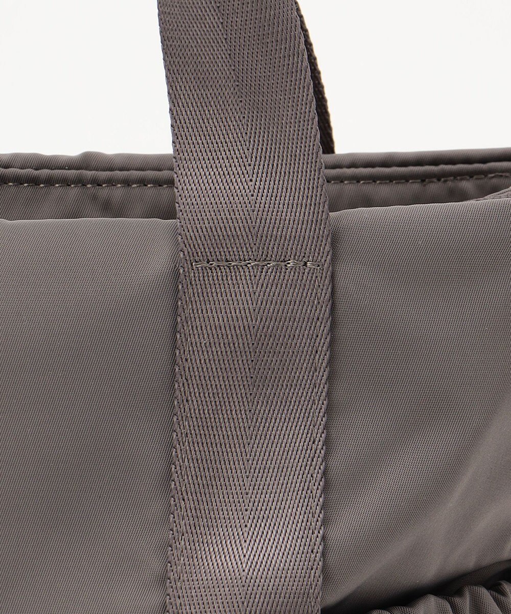 TOCCA 【WEB＆一部店舗限定・撥水・環境にやさしい素材】SANA SIDEPOCKET TOTE トートバッグ 