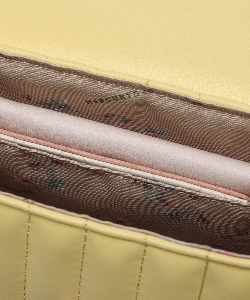 style code 【MERCURYDUO/マーキュリーデュオ】ストライプキルティング　フラップショルダーバッグ 