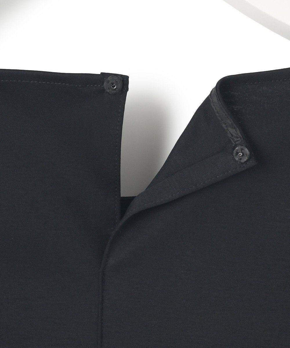 23区 L 【Lサイズ限定/洗える】スカーフプリントコンビ バックフレア カットソー 