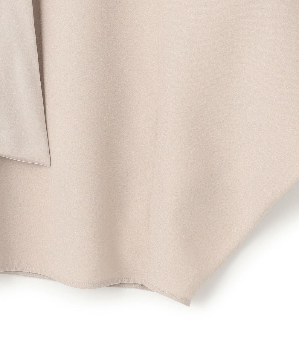 ICB 【新色追加・WEB限定カラーあり】FluidBackSatin ドルマンスリーブボウタイブラウス 