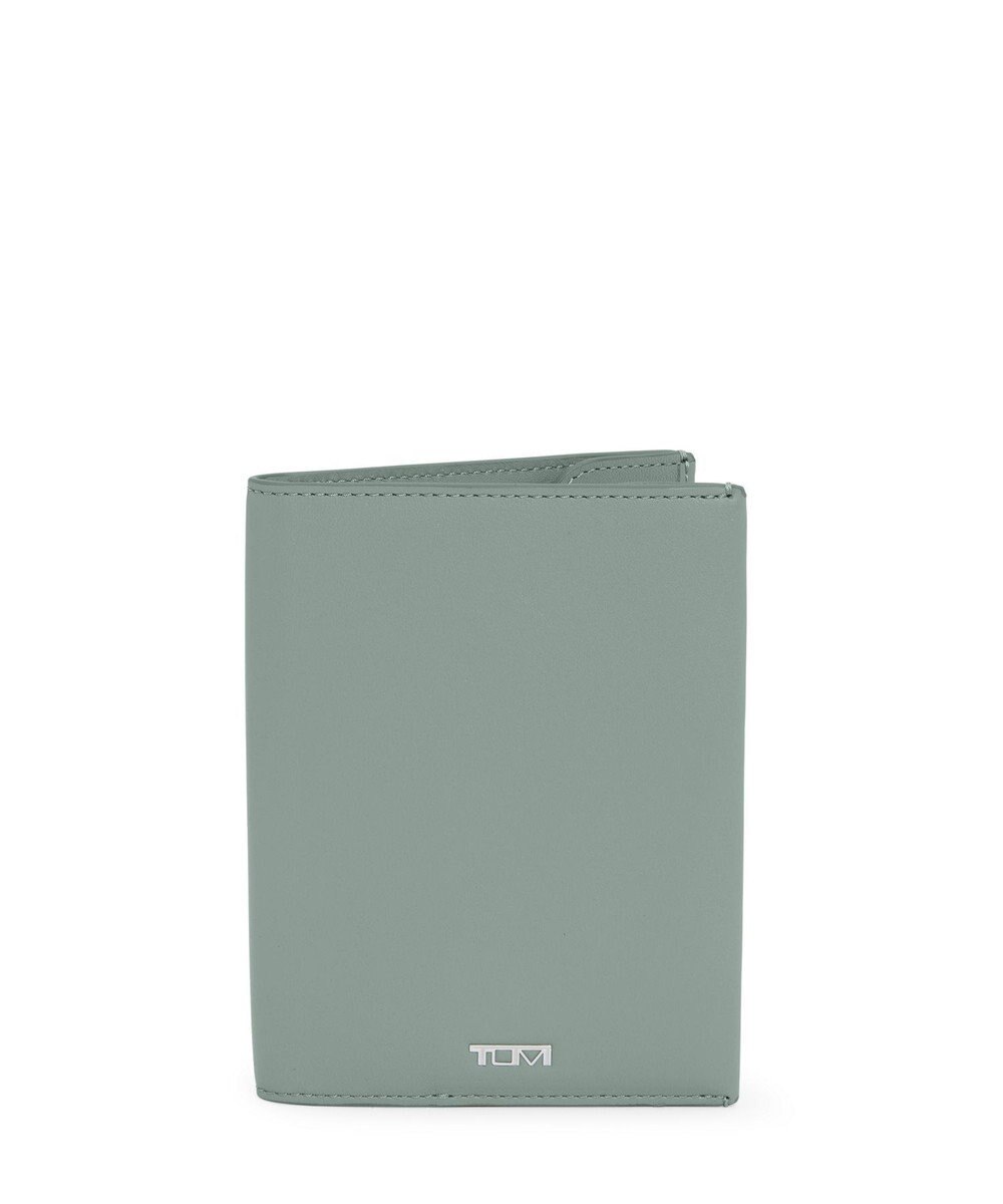 TUMI NASSAU パスポート・スリーヴ 