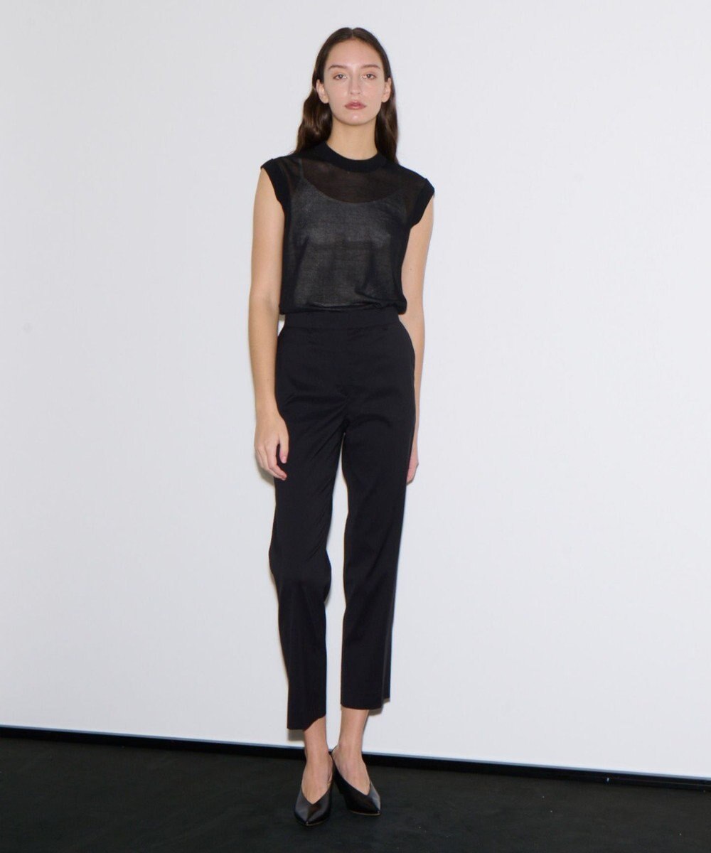 JOSEPH ウールバイストレッチ　テーパードトラウザーズ 