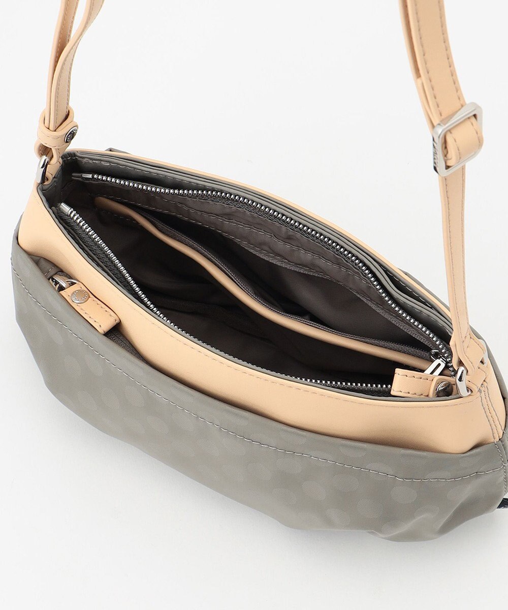 Y'SACCS Polka Dots　タックラウンドポシェット 