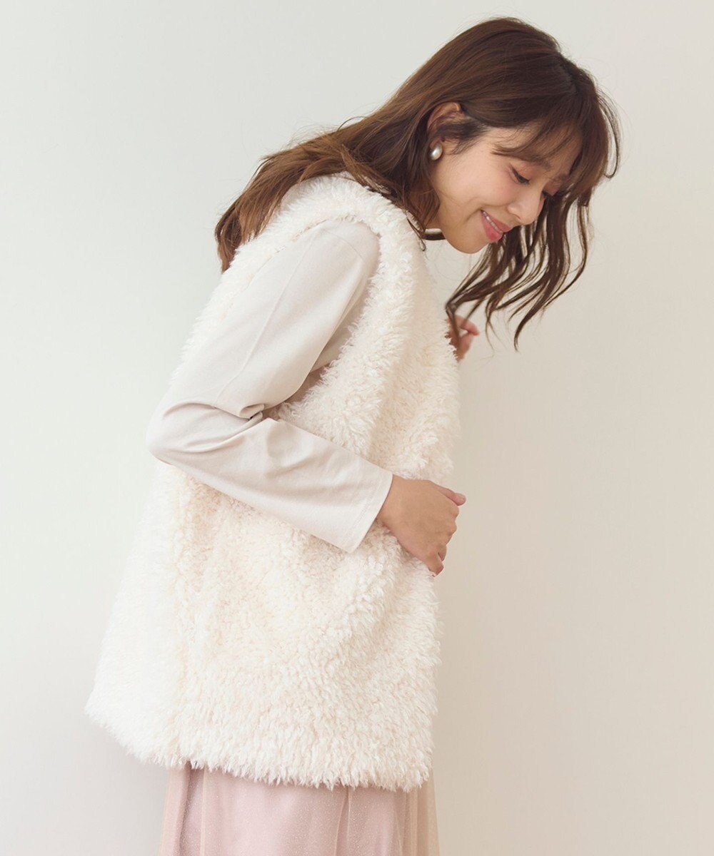 Feroux プードルファーベスト 