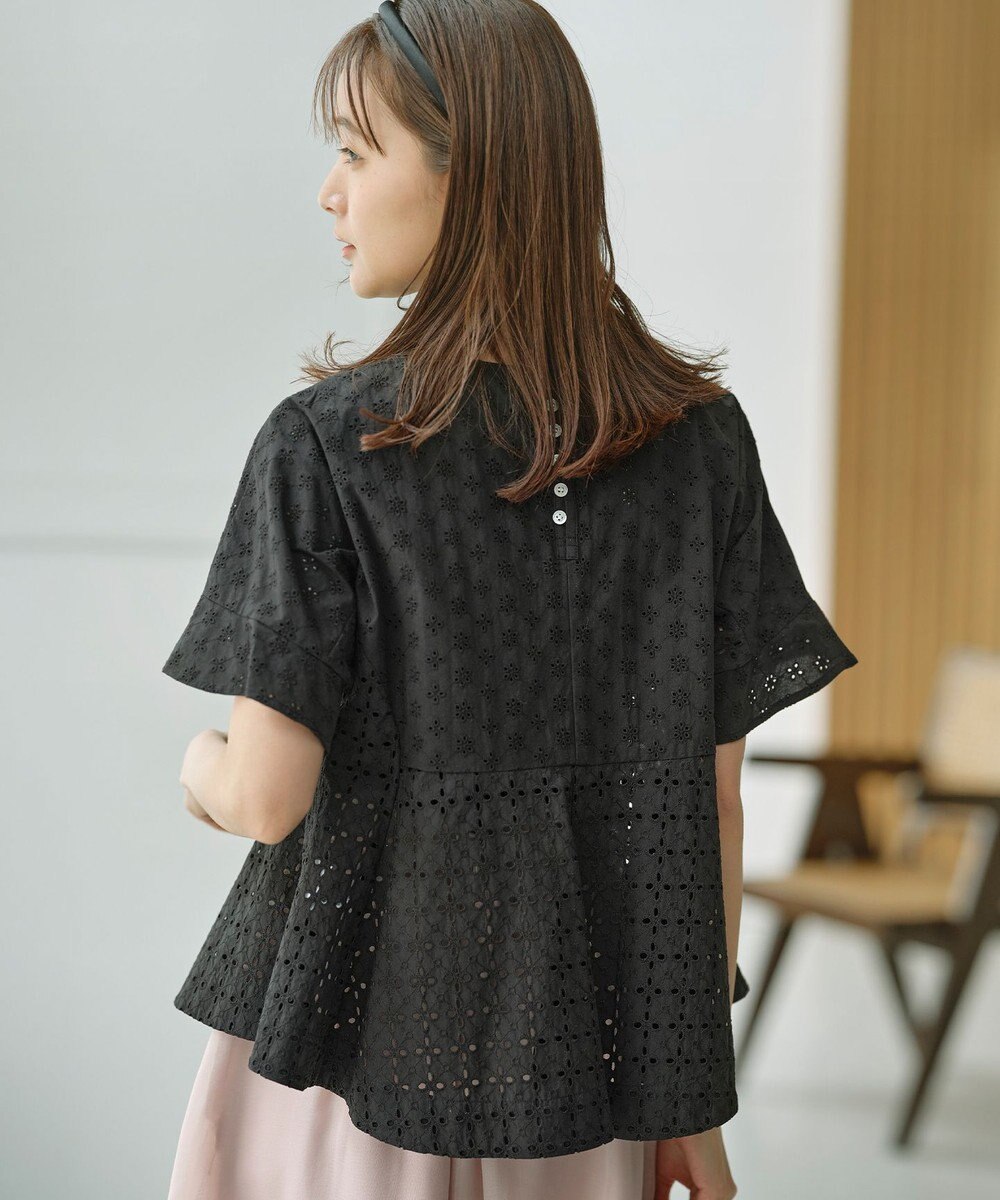 組曲 L 【WEB限定カラーあり】エンブロイダリーレース ペプラムブラウス 