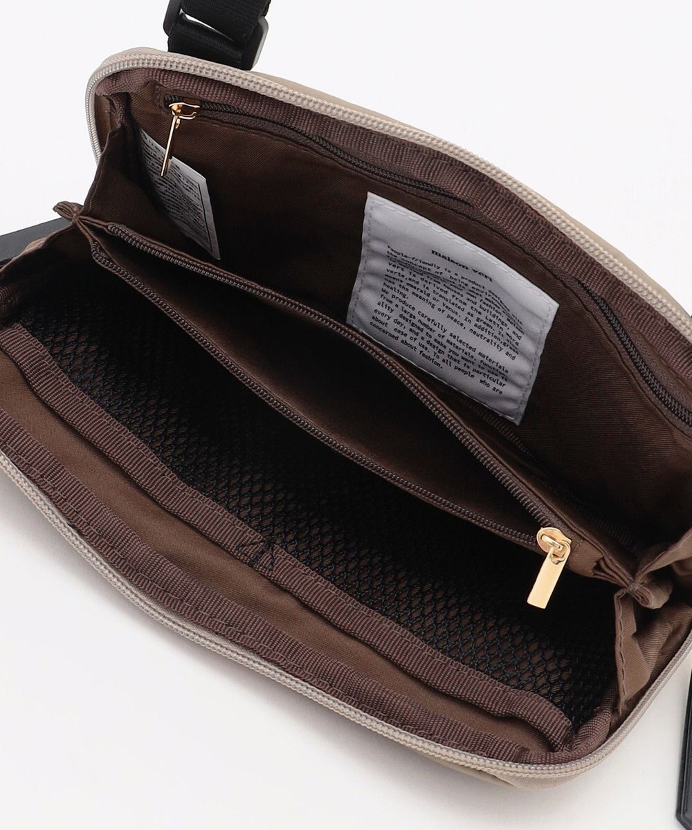 LA BAGAGERIE 【maison vert】 【撥水】撥水ナイロン多機能ポシェット 