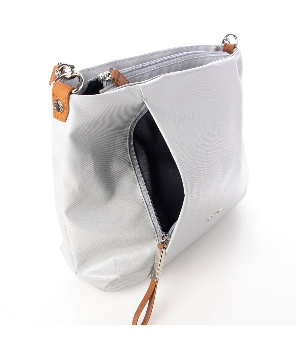 LA BAGAGERIE コーティングキャンバス ショルダーバッグ 