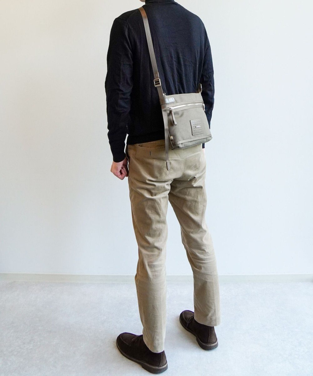 ACE BAGS & LUGGAGE Orobianco ピオニエーレ ショルダーバッグ 撥水加工 3L 330g 92931 オロビアンコ 