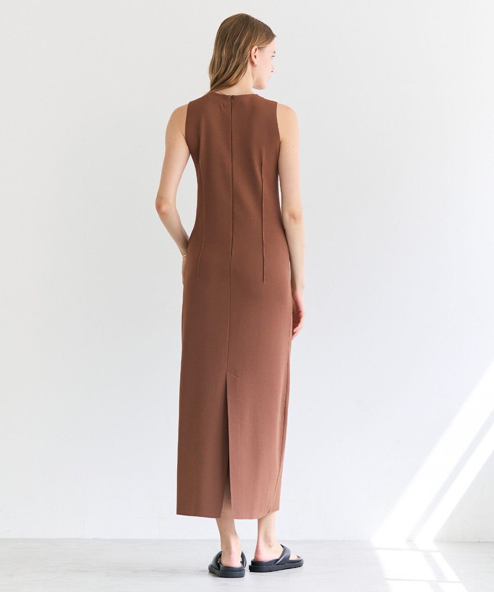 BEIGE， LABRADO / ダーツニット ロングワンピース 