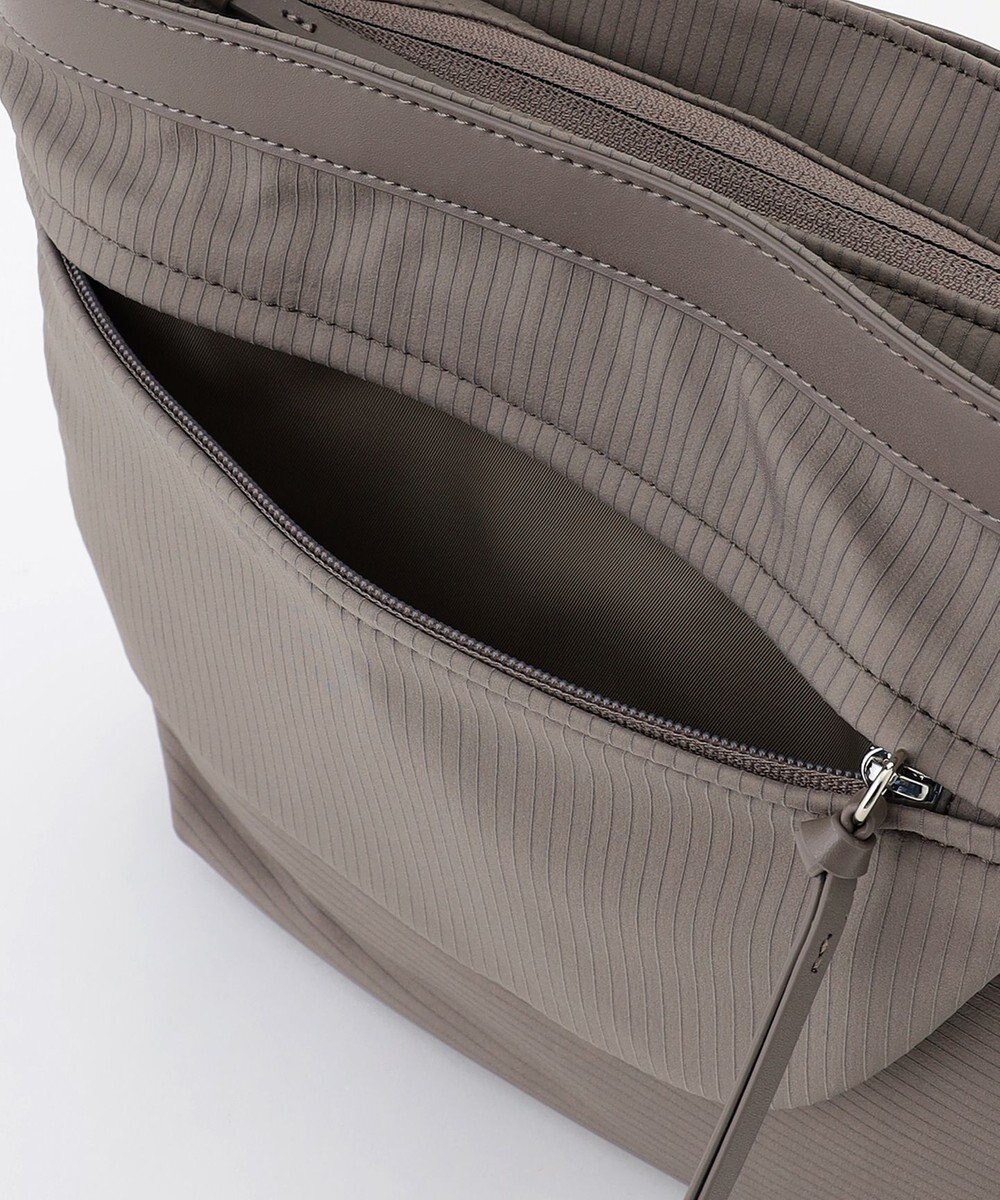 Y'SACCS コーデュロイライクナイロンショルダー 