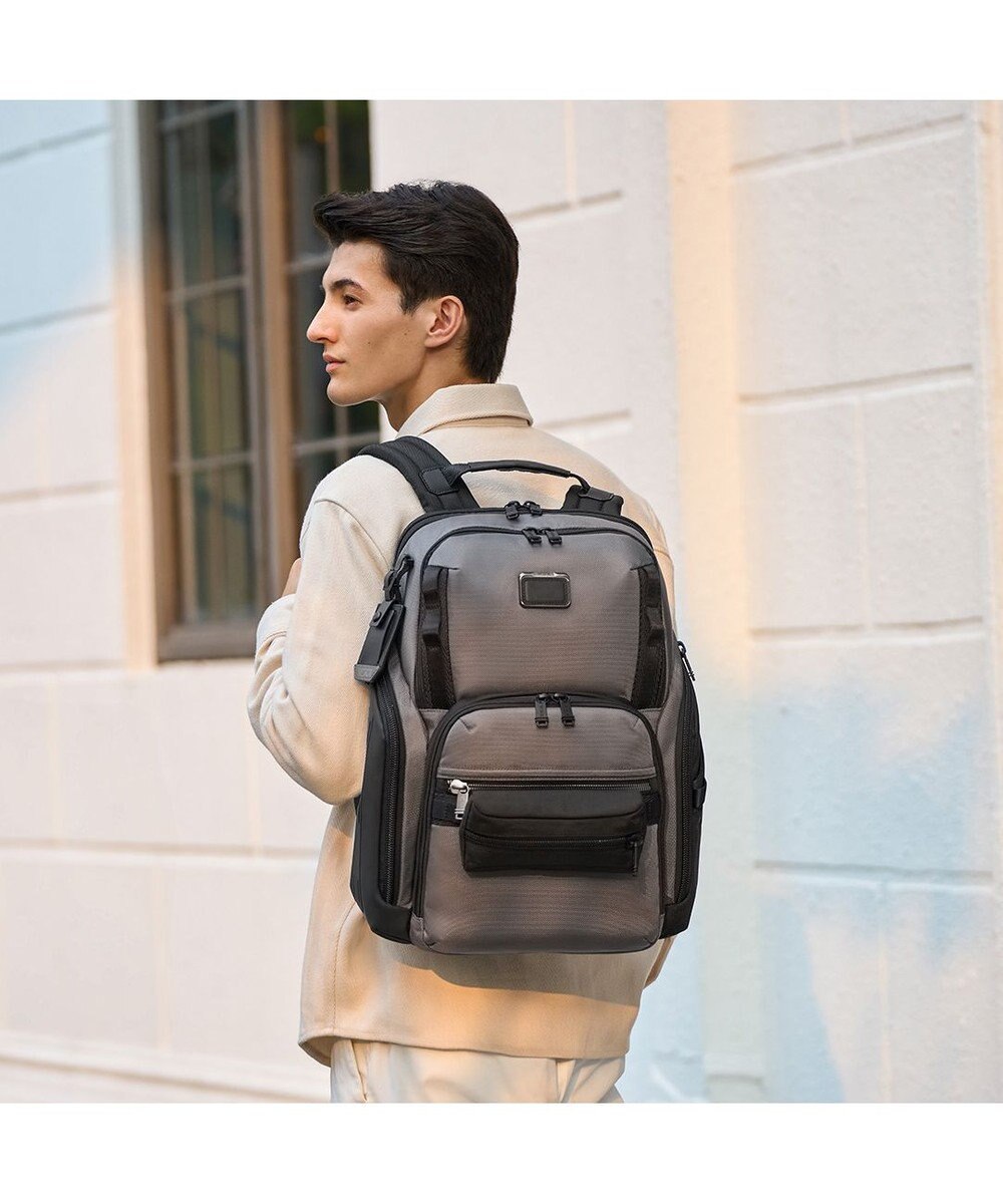 TUMI  メンズ  Alpha Bravo 「サーチ」バックパック 