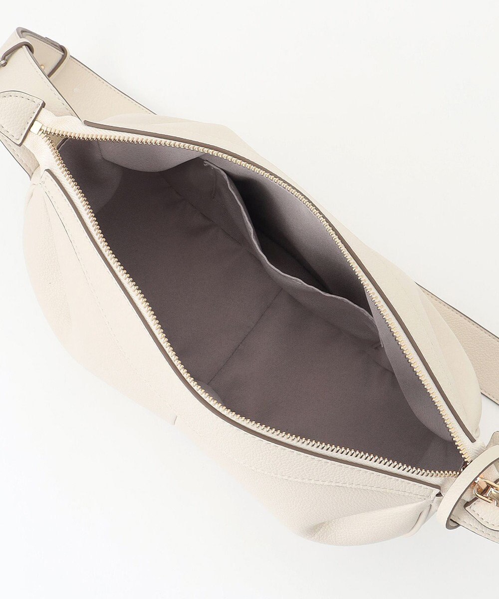 組曲 ハーフムーンショルダー バッグ 