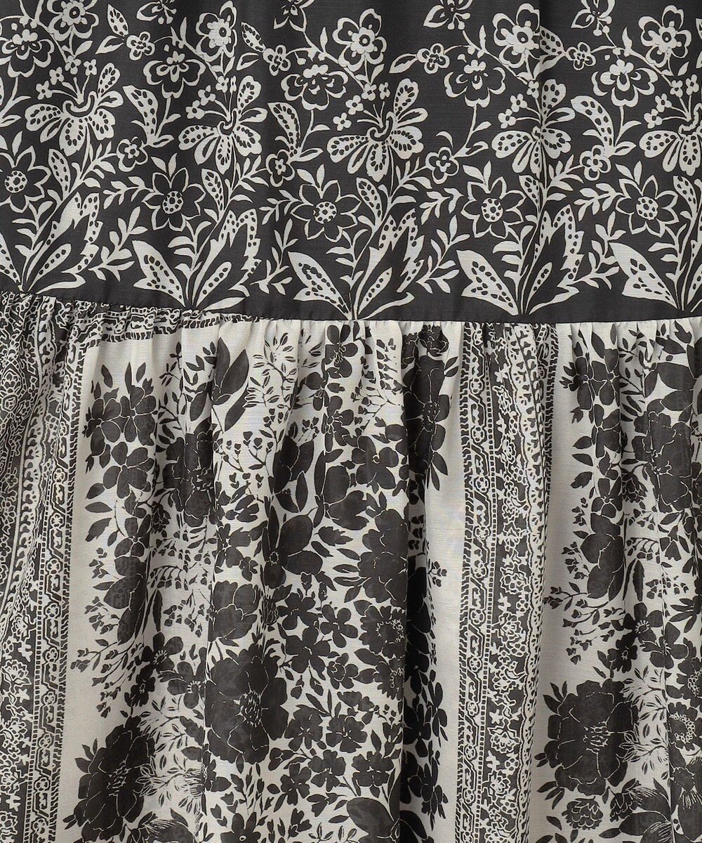 GRACE CONTINENTAL バンダナティアードスカート 