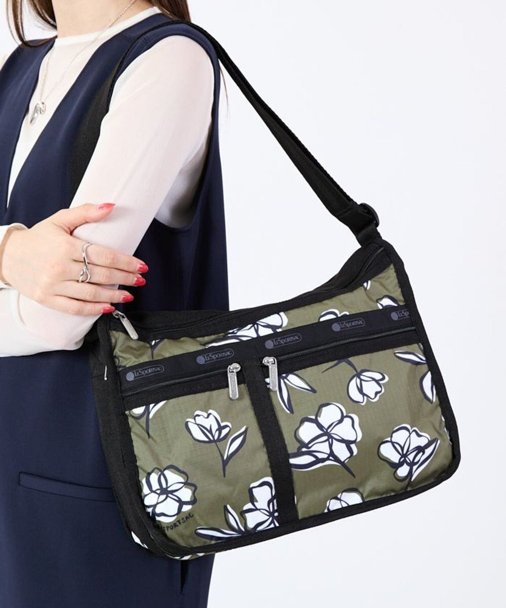 LeSportsac DELUXE EVERYDAY BAG/オリーブフローラルシルエット 
