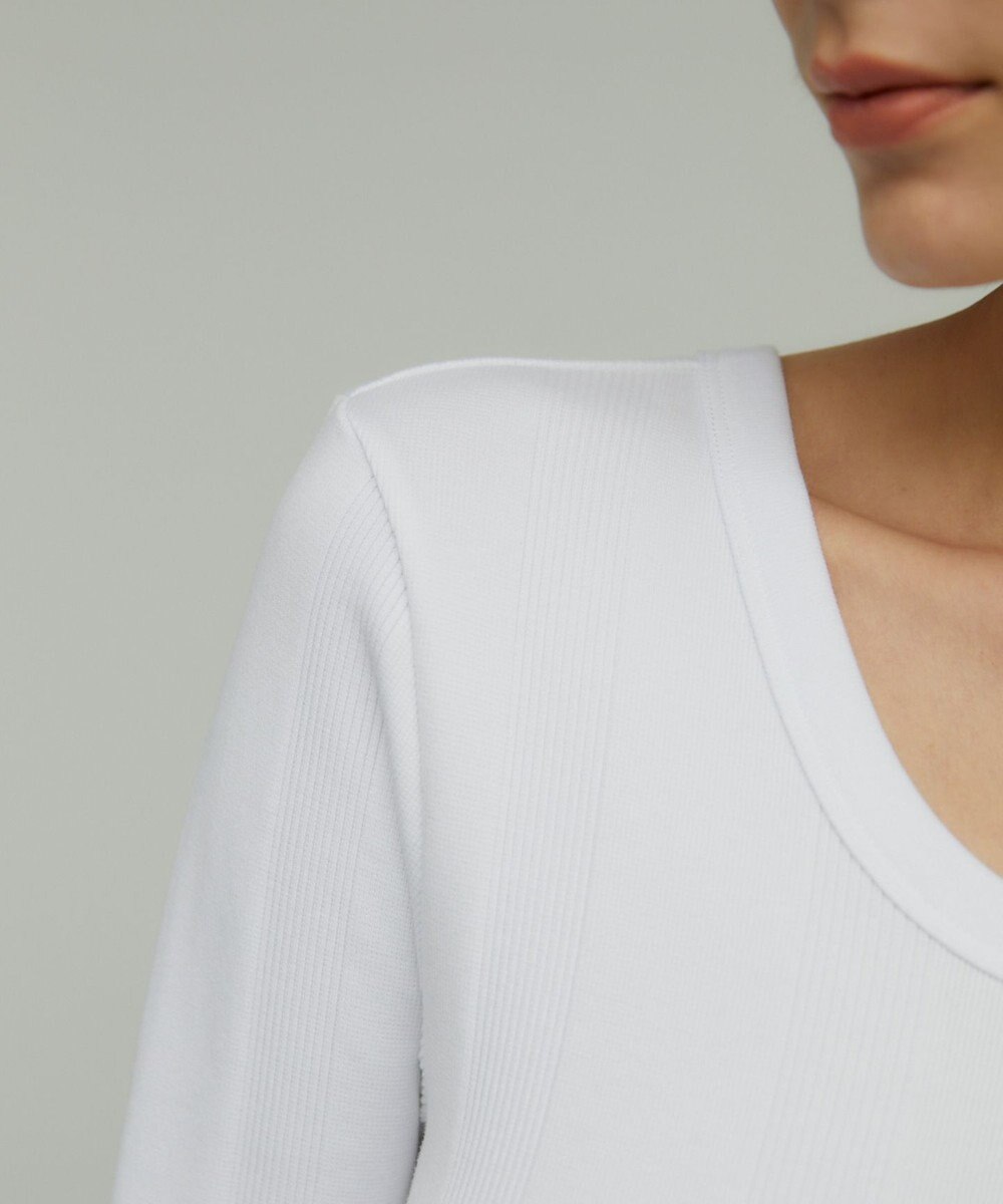 BEIGE， CYRILLE / リブトップス 